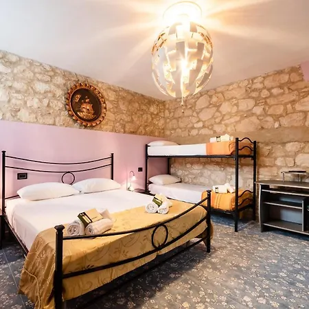 Le Stanze Di Angelina - Pet Friendly Hotel 3*